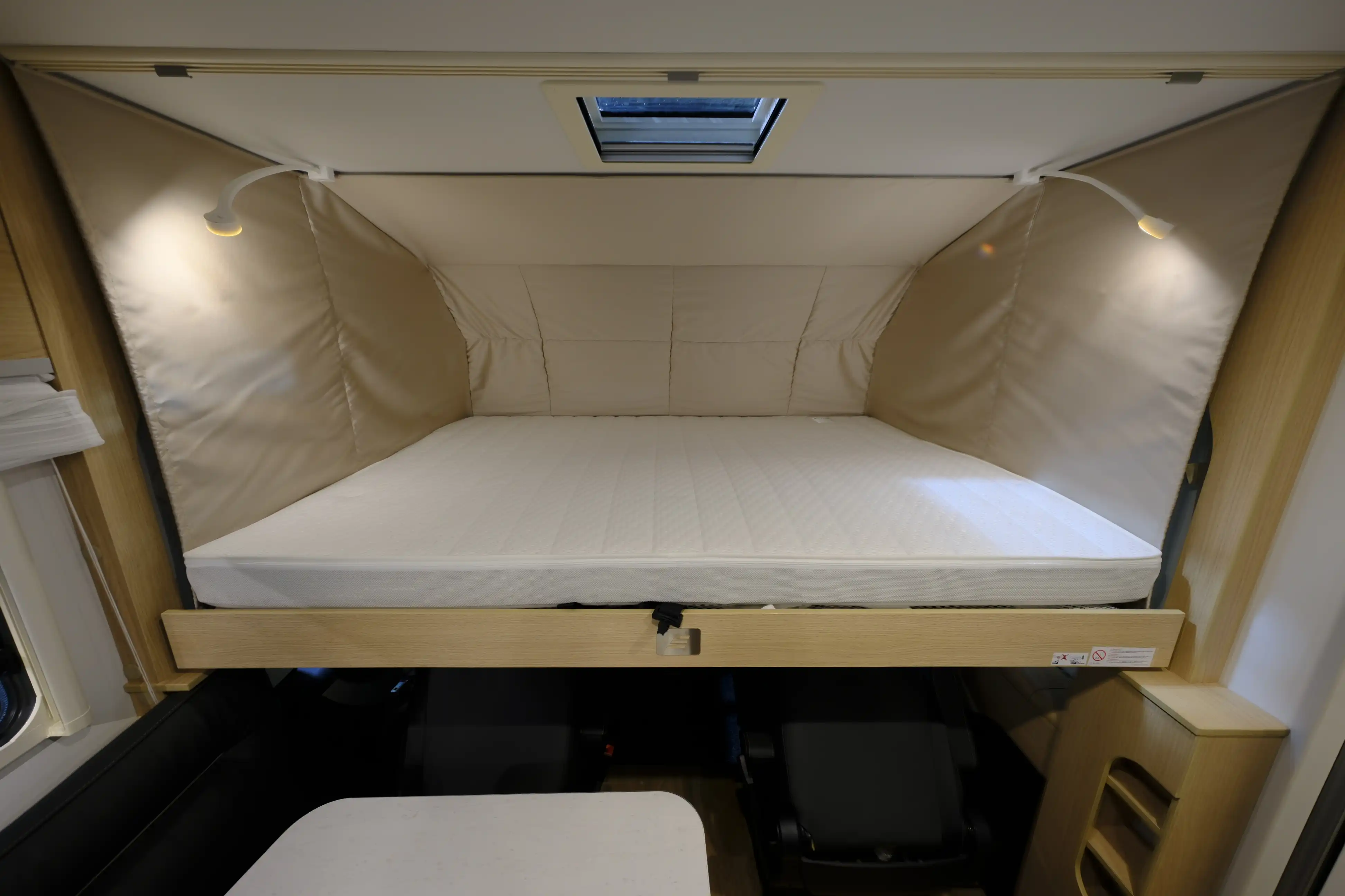 HYMER-ERIBA B 580 - Ansicht 10